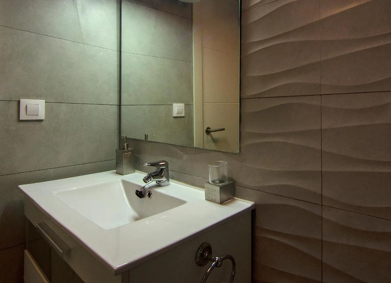 Santa Clara Apartments Girona